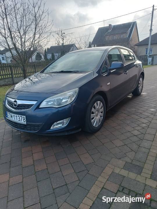 Opel Astra J Brzustów sprzedam