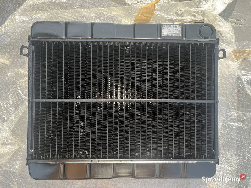 Nowa chłodnica FIAT 125P duży FIAT Września