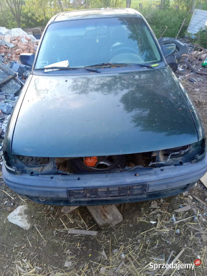 OPEL ASTRA F całą na części Skalbmierz
