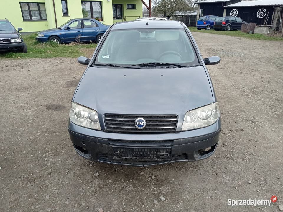 Fiat Punto 13 JTD 51 kW 2005 r dawca części Samochody na części Szklarka Myślniewska
