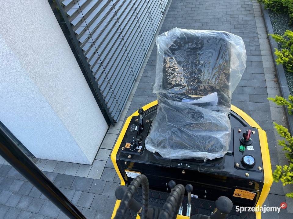 Minikoparka GG800N Gunter Grossman juz 17500 Rok produkcji 2025 kujawsko-pomorskie Toruń sprzedam