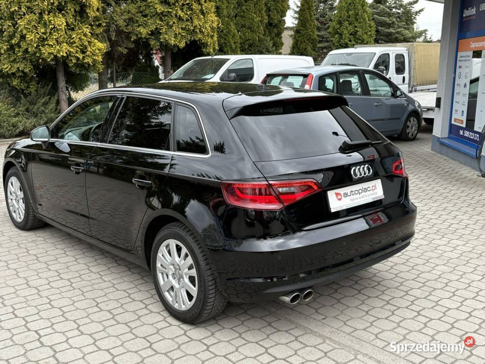 Audi A3 Sportback Rezerwacja 8V 2012 gniazdo SD sprzedam