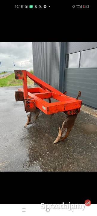 Głębsz 3 rzędowy sprowadzony Nowa Karczma