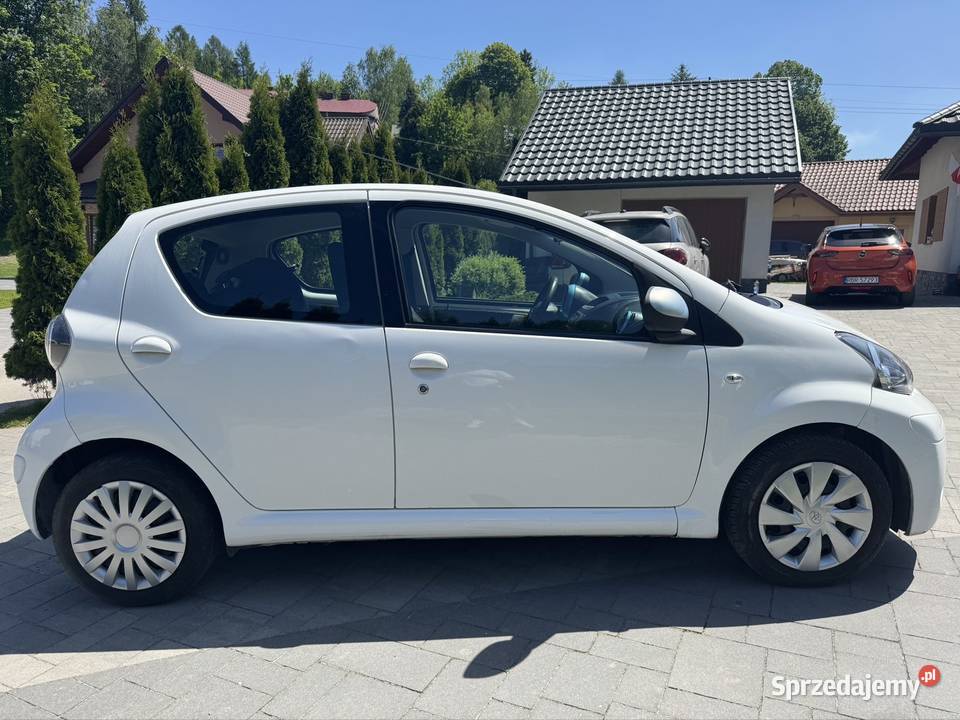 Toyota Aygo biały podkarpackie Przysietnica sprzedam
