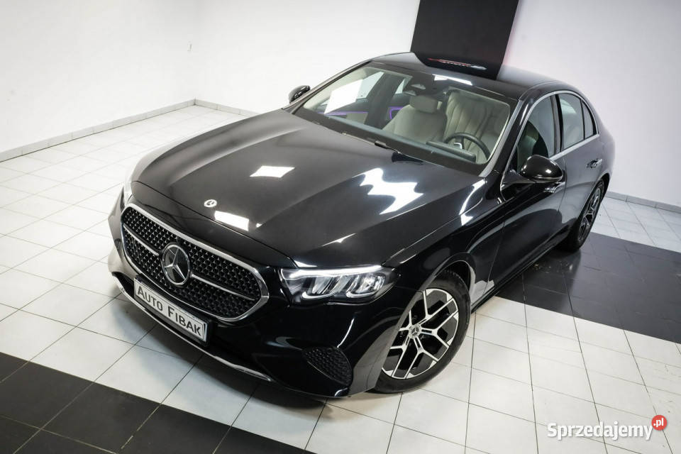 Mercedes E 200 4MaticSalon PolskaPakiet nawigacja Motoryzacja Konstantynów Łódzki