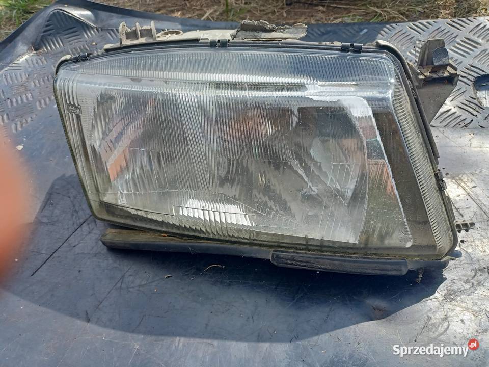 Lampa reflektor przedni lewy Saab 93 9802r Szczecin sprzedam