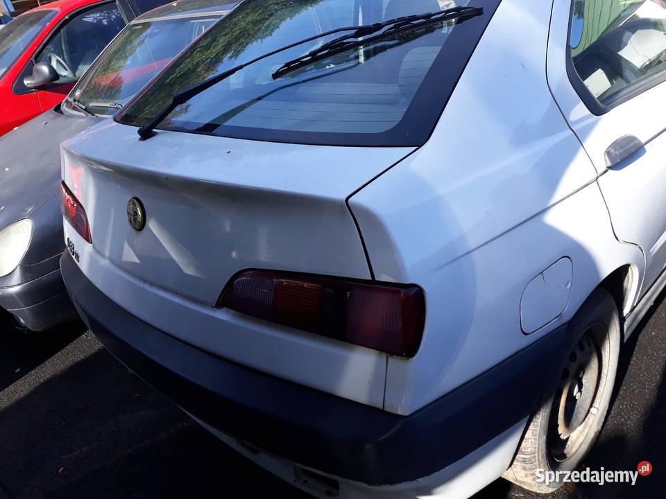 Alfa Romeo 147 16 Boxer części ładne wnętrze Rok produkcji 1996 Łagów