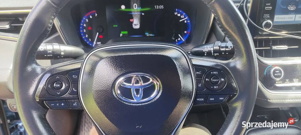 Toyota Corolla 18 Hybryda 33 Bogata Wersja 33000km