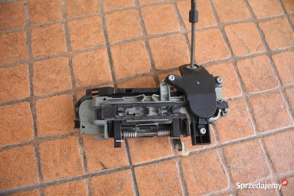 KLAMKA DRZWI LEWY PRZÓD LY9B AUDI A4 B6 osobowe