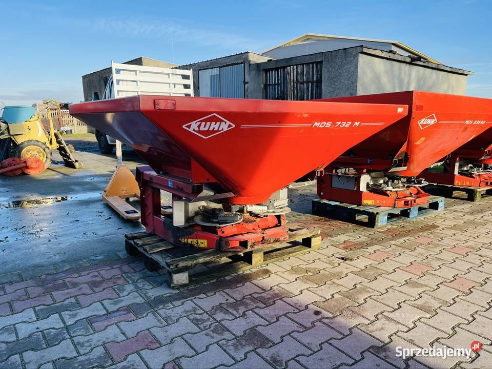Rozsiewacz nawozów Kuhn Rauch 935 mds Kuhn 732 Kuhn Chwałkowo