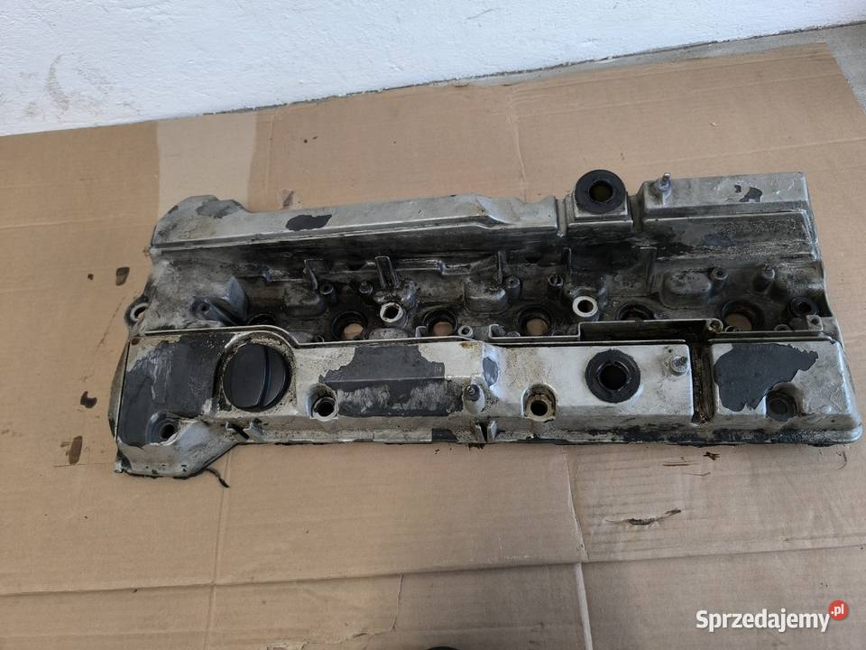 Pokrywa zaworów Mercedes M104 R129 W140 W202 Grajewo