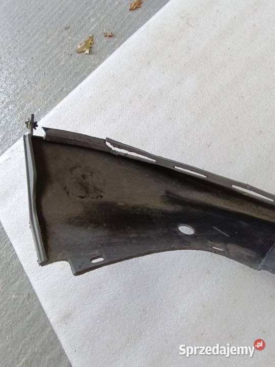 Dolna dokładka przedniego zderzaka Challenger świętokrzyskie Starachowice