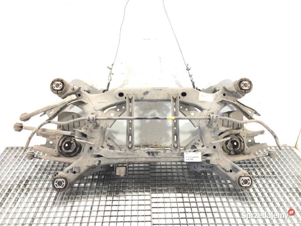 BELKA TYŁ KIA STINGER Hatchback TYLNA