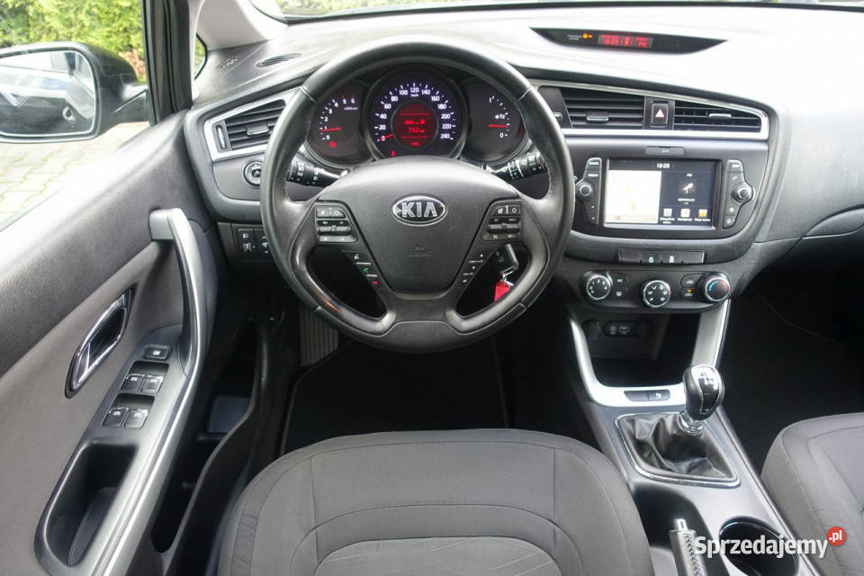 Kia Ceed 16D Navi Alu Klimatyzacja Światła Rok produkcji 2017 Kia