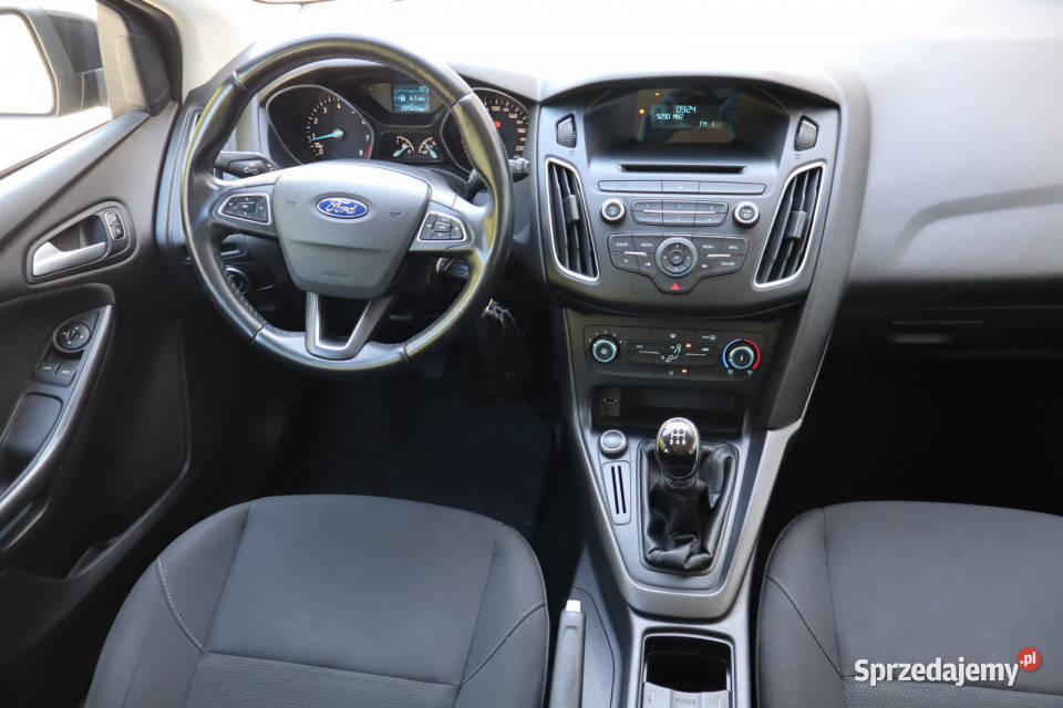 Ford Focus 16 i 77KM