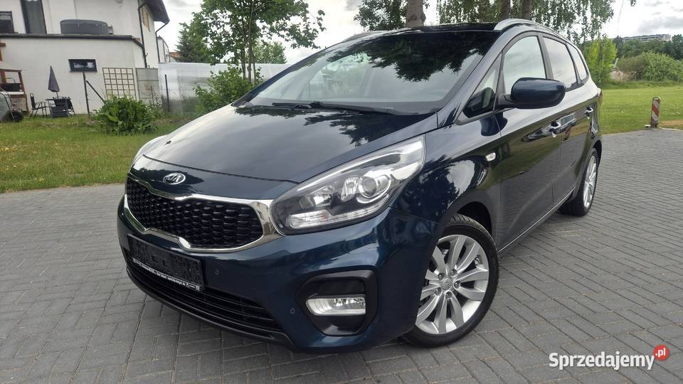 Kia Carens NaviKamera4xGrzane FoteleCzujniki Rok produkcji 2018 Elbląg sprzedam
