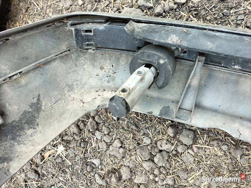 AUDI 80 B4 AUDI 80B4 ZDERZAK TYŁ TYLNY Kamień-Kolonia