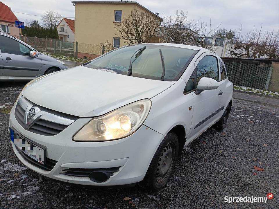 Opel Corsa D 13 CDTI 2007r 4L100 68KM Gniezno