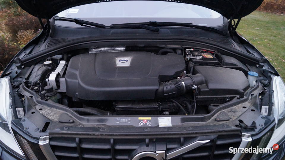 Volvo Xc 60 24 D5 24 L 215 AWD RDesign 2011 napęd 4x4 Lublin