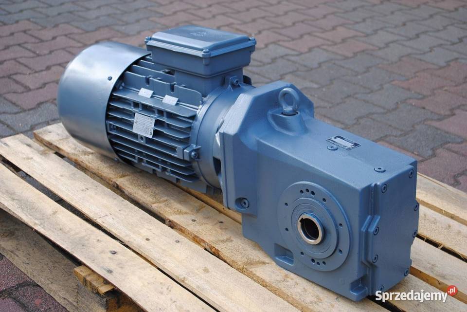Motoreduktor kątowy 55kw 191obrmin z hamulcem Kargowa sprzedam