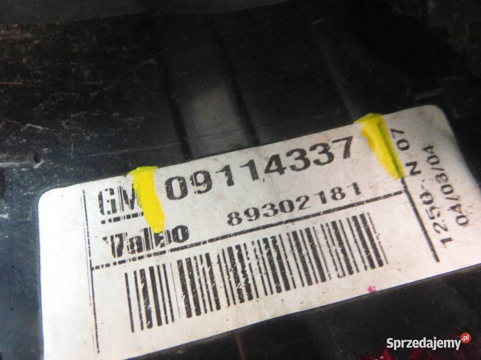 LAMPA PRAWA TYLNA OPEL CORSA C 09114337