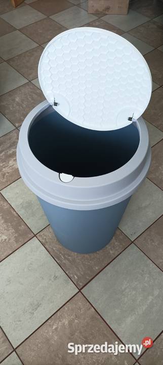 Kosz plastikowy z pokrywą na śmieci 50 l Kosze na śmieci Dom i Ogród Bytom