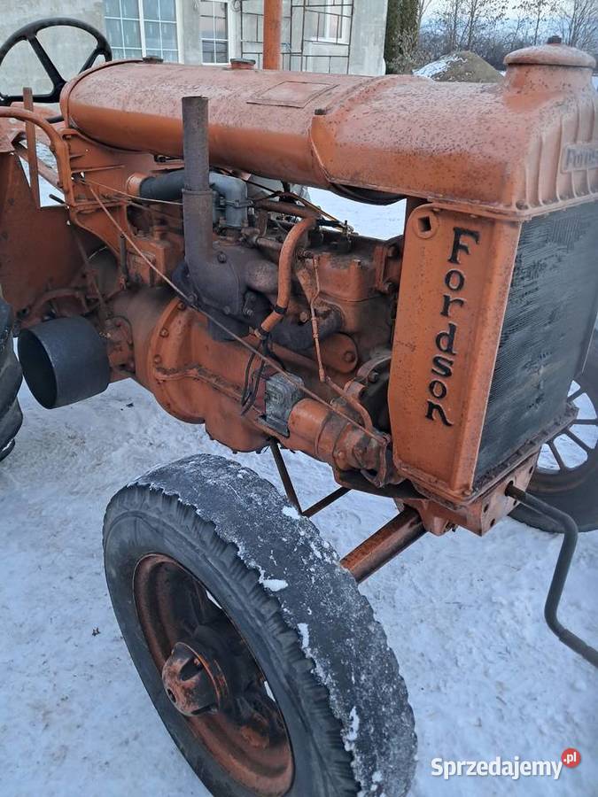Traktor zabytkowy FORDSON N Gniewkowo