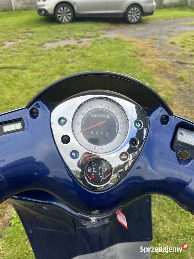 Honda Nes 125 ccm Łosiów