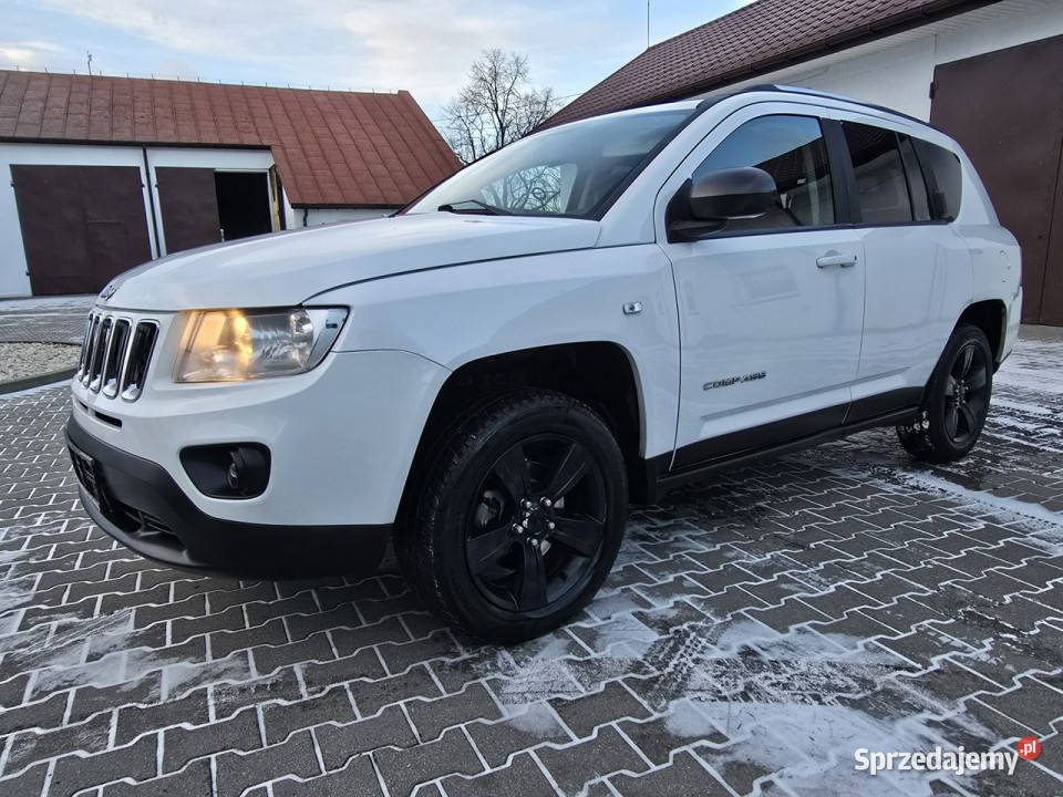 Jeep Compass 20benz manualna Kutno