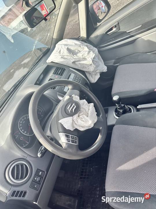 Dawca części SUZUKI SX4 CROSSOVER 2007R pomorskie Załęże