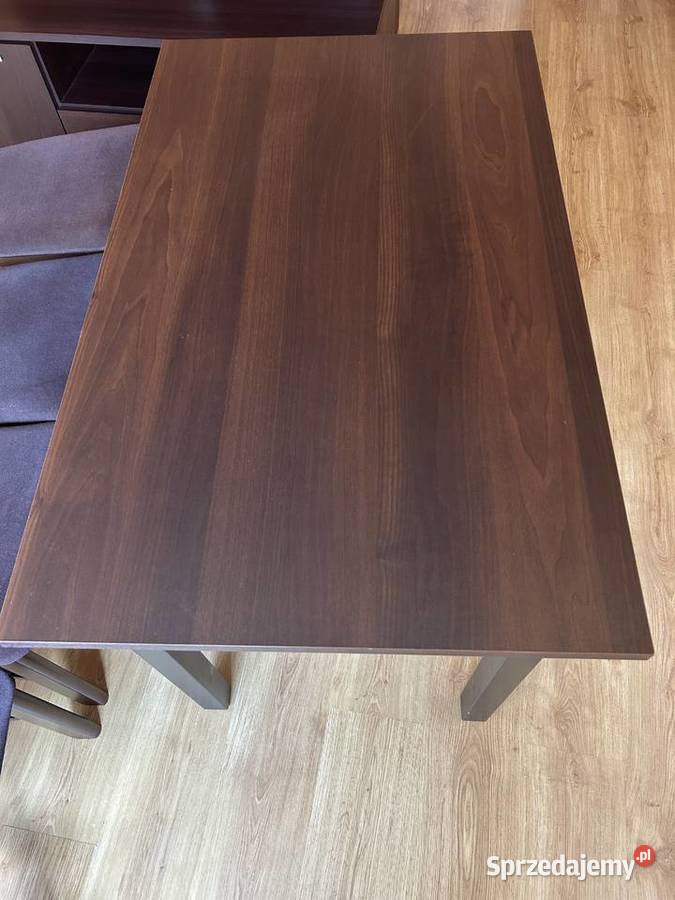 Stół drewniany do jadalnisalonu Wrocław