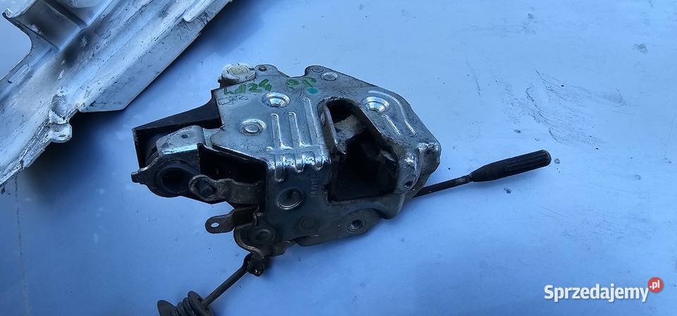 Zamek drzwi prawy przód mercedes w124 kombi Zbąszyń