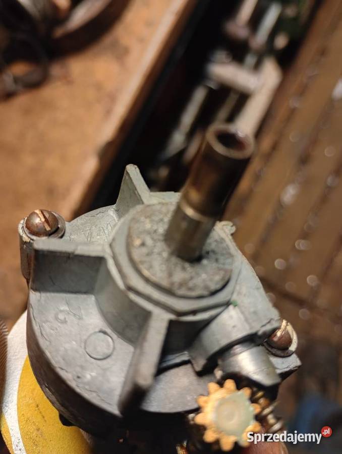 Komar prędkościomierz licznik Zawadzkie sprzedam