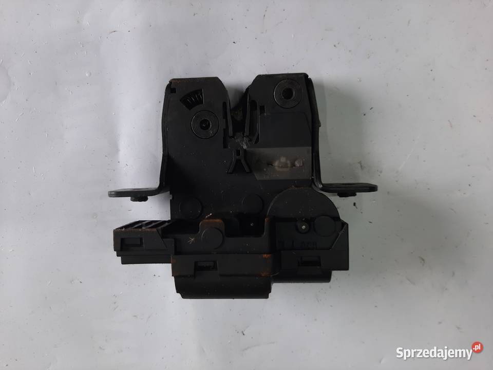 Renault Laguna II FL zamek klapy tylnej tył Ksawerów sprzedam
