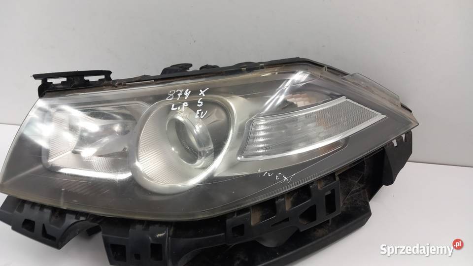 MEGANE II LIFT LAMPA PRZÓD LEWA XENON SOCZEWKA Zbierkowo