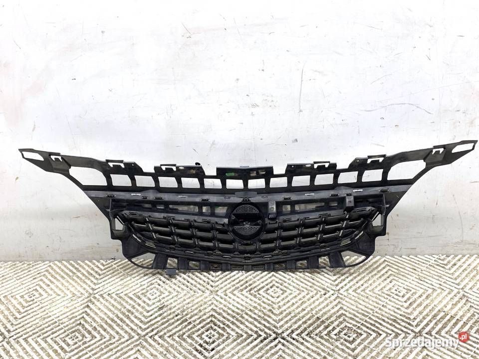 ATRAPA GRILL OPEL ASTRA J 0915 13266577 Atrapy