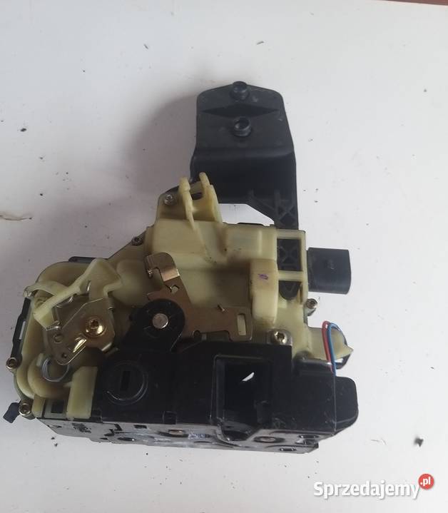 Zamek drzwi tył lewy 3b4839015m Vw Seat Skoda Katowice