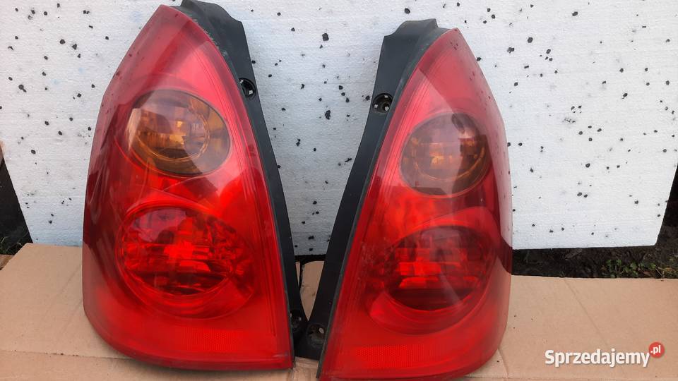 lampa tylna prawa lewa NISSAN PRIMERA p12 kombi dolnośląskie Dębno sprzedam