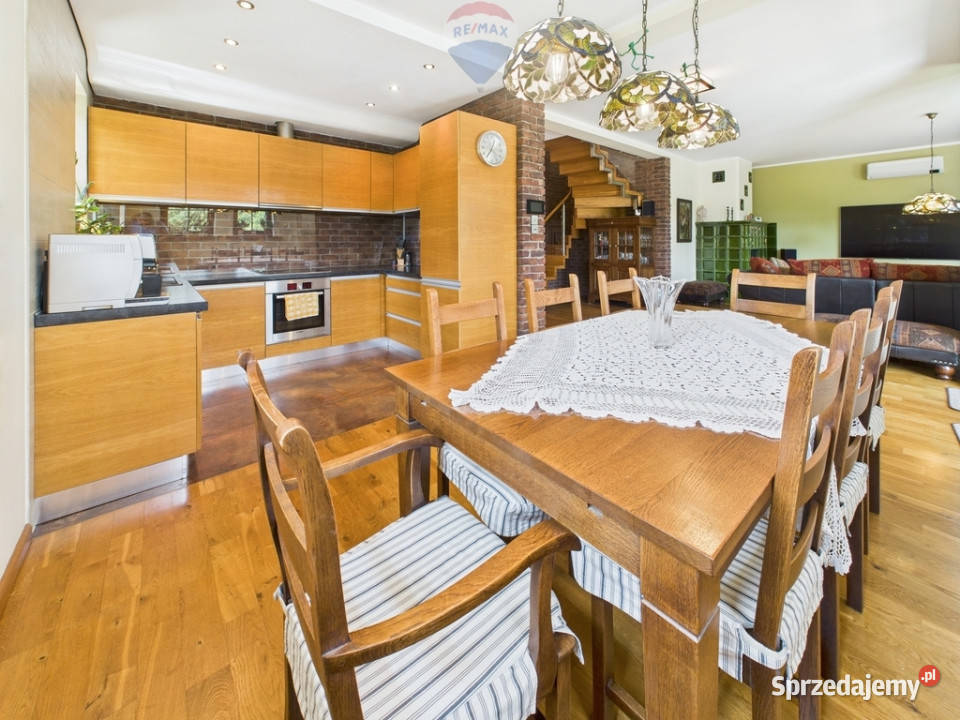 Stylowy dom modernizacji Rybnik Liczba pokoi 6 sprzedam