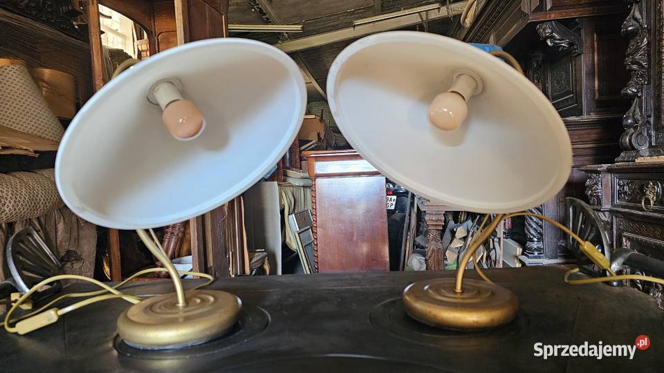 2 lampki stołowe MASSIVE vintage mleczne szkło sprzedam