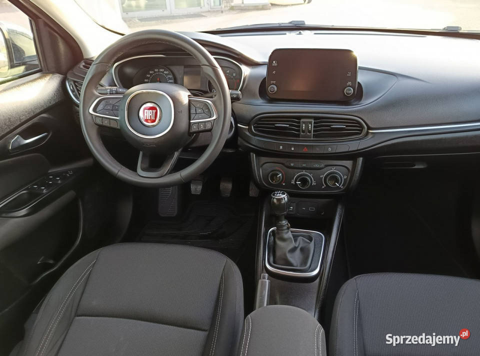 Fiat Tipo Kombi 14 TJet MIRROR 120 serwis ASO czujnik deszczu małopolskie Nowy Sącz