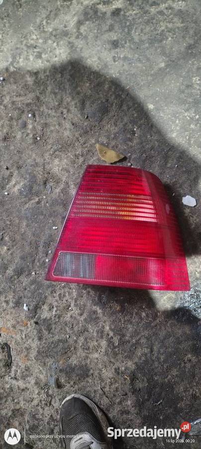 Vw Bora sedan lampa tył prawa dolnośląskie Lubin