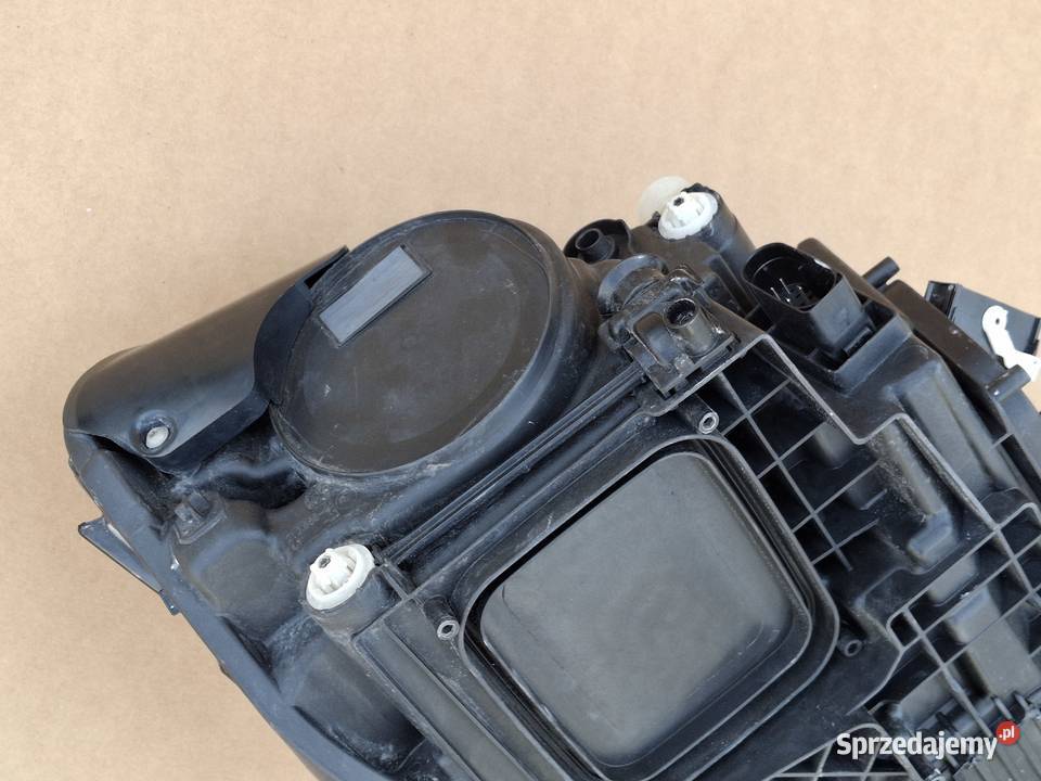 MERCEDES AKLASA W177 REFLEKTOR LEWY FULL LED lubuskie Bieleń