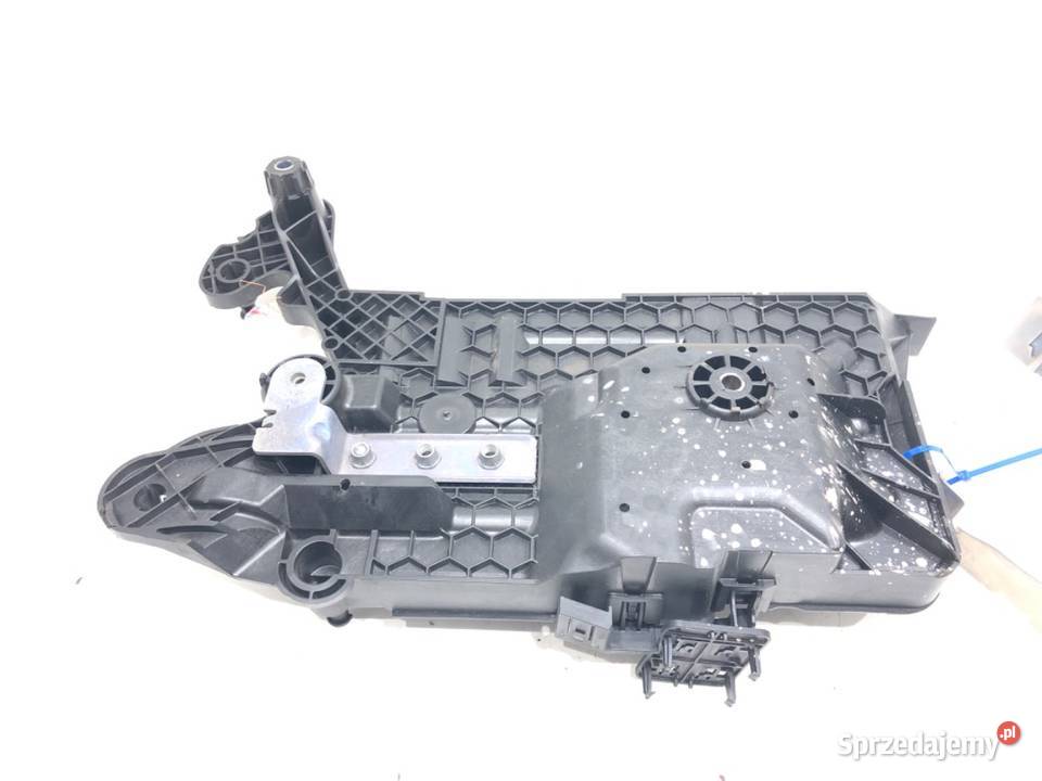 PODSTAWA AKUMULATORA SKODA SUPERB IV Kombi