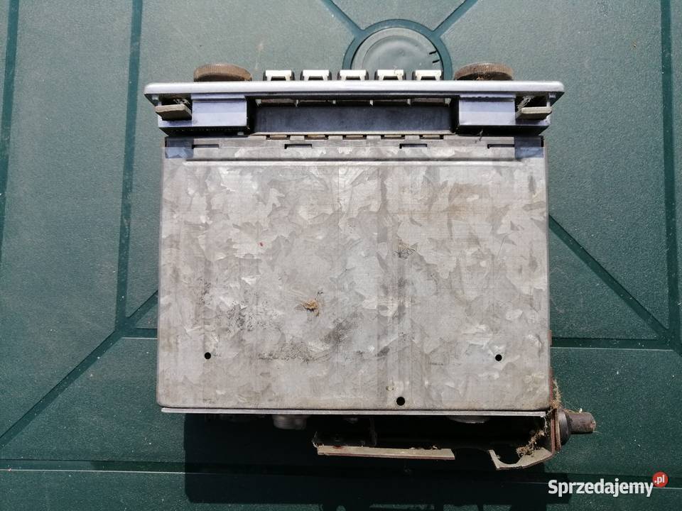 Radio samochodowe BLAUPUNKT z lat 80 podkarpackie Kobylnica Wołoska