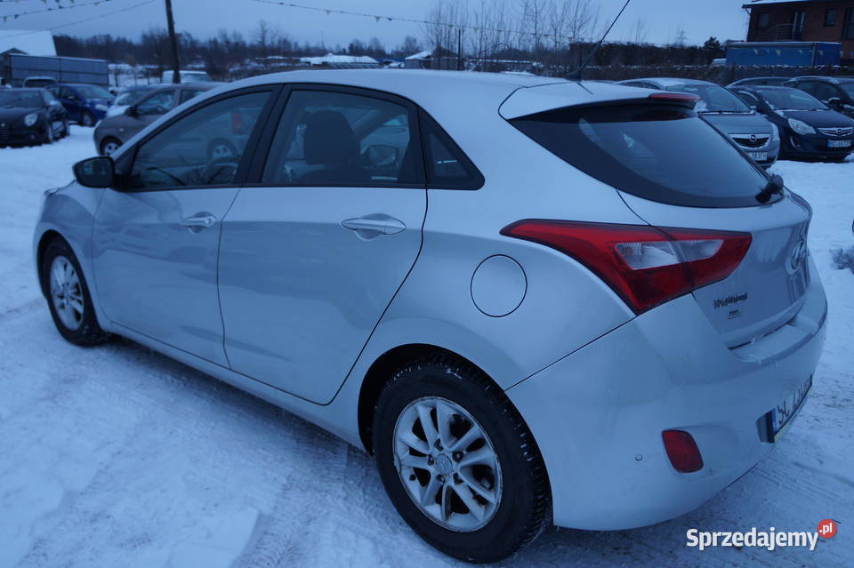 HYUNDAI I30 14 benzyna 100 Samochody osobowe