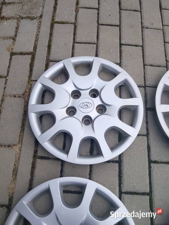 Komplet oryginalnych kołpaków 15 Hyundai