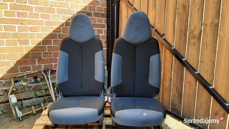 fotel prawy Toyota Aygo I Citroen c1 3 drzwi z