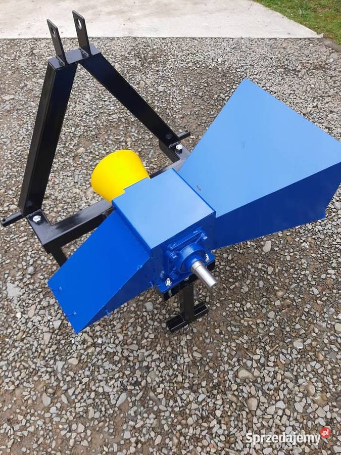 Rębak na wom ciagnik c330 c360 ursus zetor mf Ciągniki