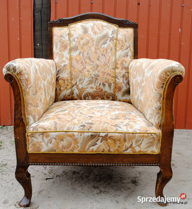 Stary fotel 40